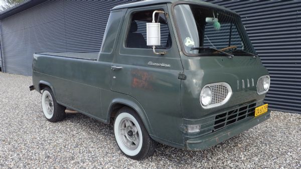 Ford Econoline E104 Pick-Up